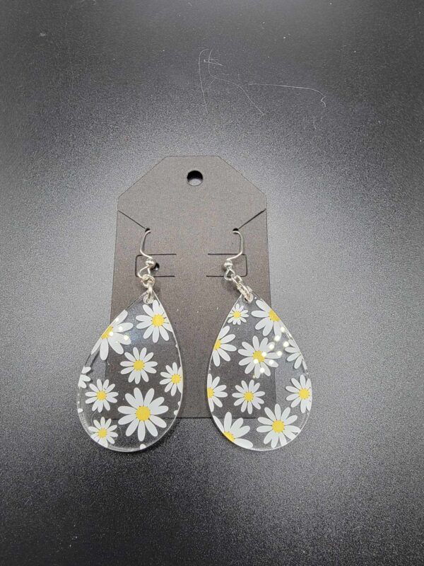 Earrings daisy acrylic